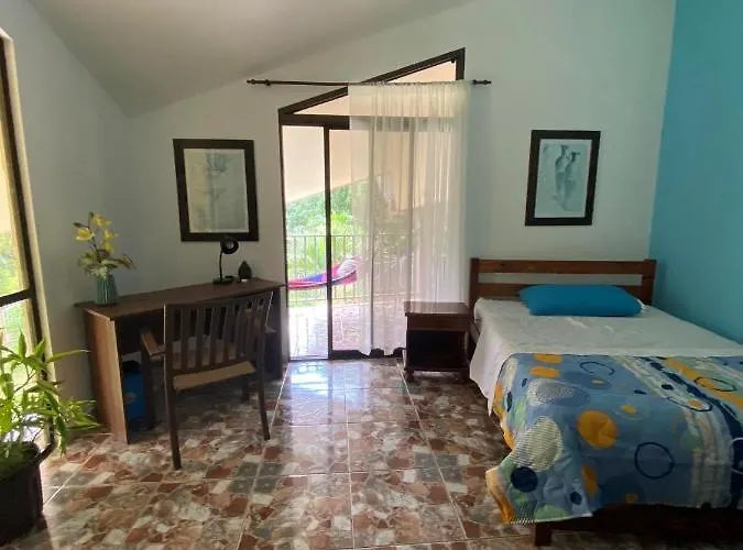 Pura Vida Habitación en casa particular