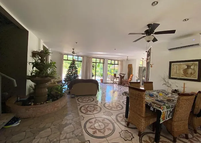 Pura Vida Habitación en casa particular